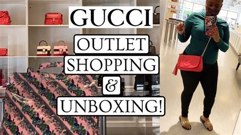 if you work at gucci do you get a discount|Gucci outlet job.